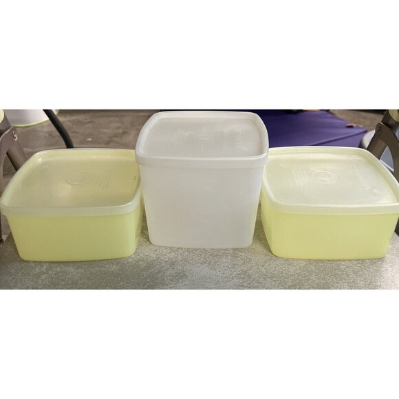 Set (3) VTG TUPPERWARE Freezer Containers # 311 #312 with Clear Lids - Picture 1 of 10
